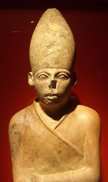 Термины при королевском дворе в Древнем Египте и достижения Хасехемуи
