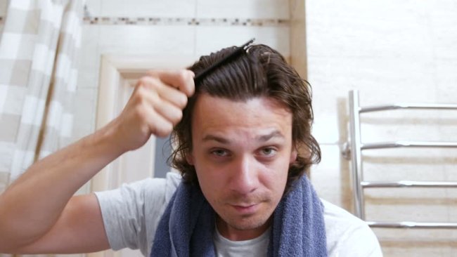 Как избавиться от выпадения волос?
