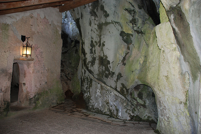 Экскурсия по Предъяме: самом большом пещерном замке в мире