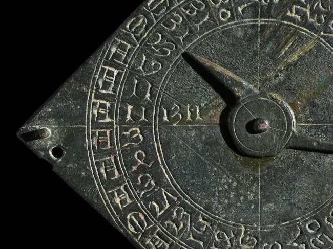 Астрономический квадрант - самый старый научный инструмент в Англии
