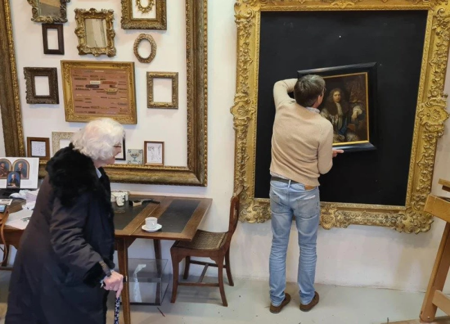 Украденную нацистами картину вернули 101-летней голландке