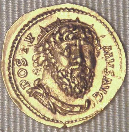 Монета с изображением римского императора Постума
