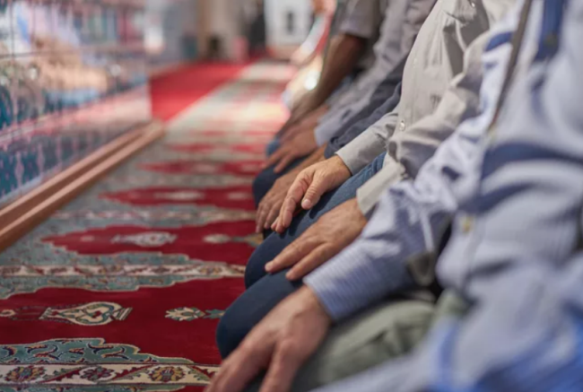 Советы по этикету при посещении мечети немусульманами