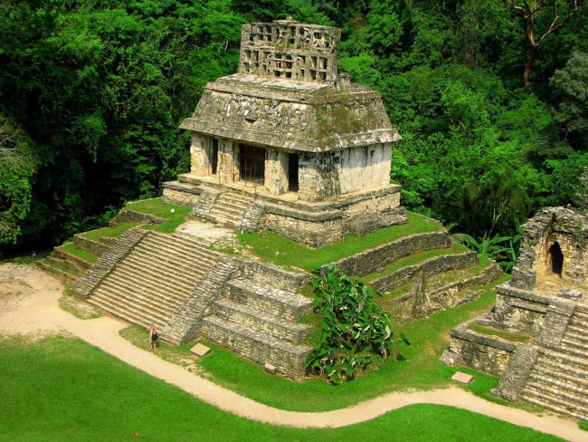 Архитектура и искусство цивилизации майя