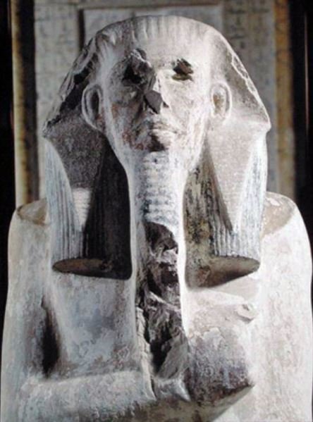 Джосер, первый фараон третьей династии и строитель первой пирамиды