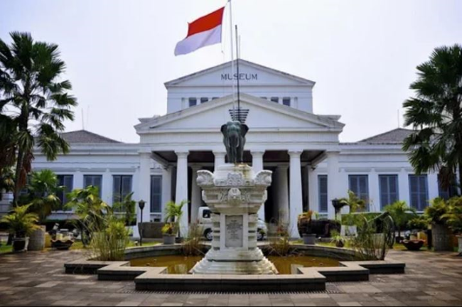 Национальный музей Джакарты в Индонезии